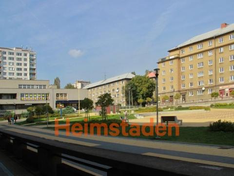 Pronájem obchodního prostoru, Havířov - Šumbark, nám. T. G. Masaryka, 67 m2