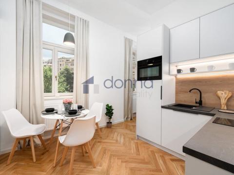 Prodej bytu 1+kk, Praha - Bubeneč, Na výšinách, 29 m2