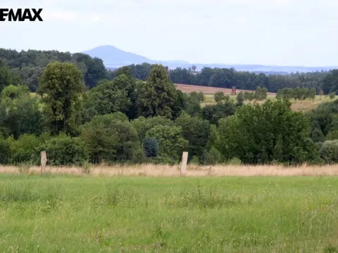 Prodej pozemku pro bydlení, Pertoltice, 4488 m2