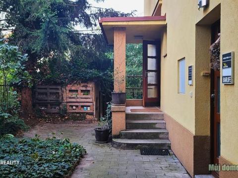 Pronájem bytu 3+1, Praha - Dejvice, Na Šťáhlavce, 90 m2