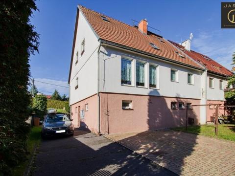 Prodej bytu 1+kk, Děčín - Děčín VI-Letná, Slovanská, 38 m2