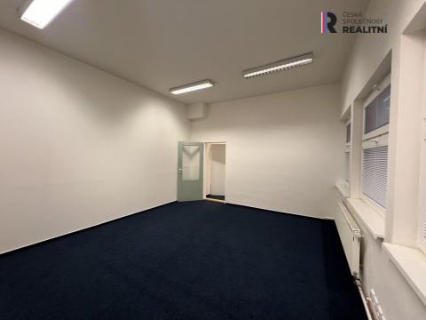 Pronájem kanceláře, Zlín, Kvítková, 23 m2