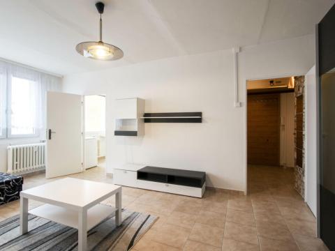 Pronájem bytu 1+1, Praha - Kobylisy, Paláskova, 37 m2