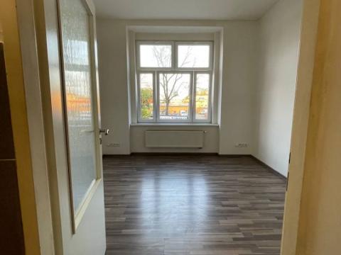 Pronájem bytu 1+kk, Praha - Vysočany, Freyova, 18 m2