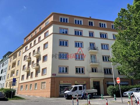 Prodej bytu 2+kk, Praha - Dejvice, Šlejnická, 44 m2