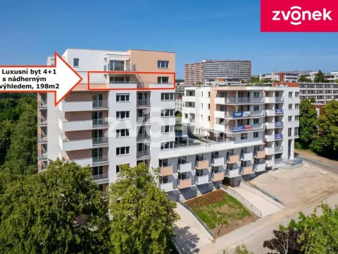 Prodej bytu 4+1, Zlín, Nad Stráněmi, 198 m2