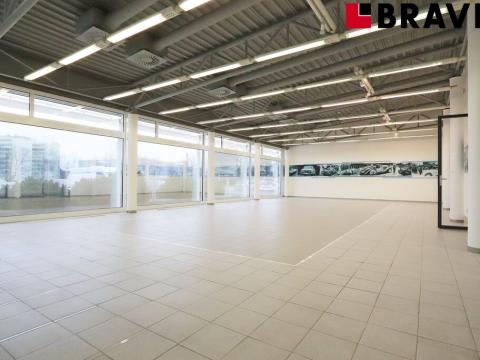 Pronájem obchodního prostoru, Brno - Slatina, Drážní, 212 m2