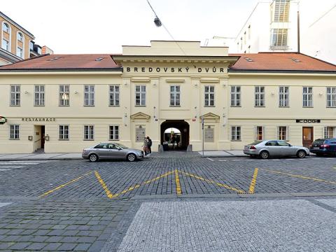 Pronájem kanceláře, Praha - Nové Město, Olivova, 323 m2