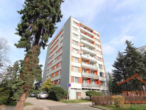 Prodej bytu 3+1, Hradec Králové, K Sokolovně, 73 m2
