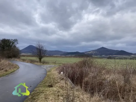 Prodej pozemku pro bydlení, Velemín - Oparno, 2226 m2