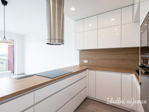 Pronájem bytu 3+kk, Praha - Modřany, Zlochova, 77 m2