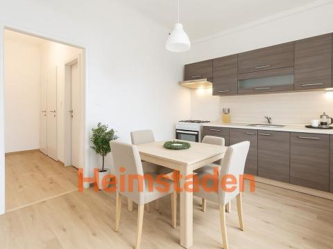 Pronájem bytu 2+1, Ostrava - Mariánské Hory, Zelená, 57 m2
