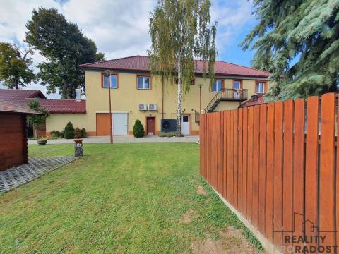 Pronájem restaurace, Držovice, Olomoucká, 1300 m2