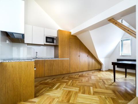 Pronájem bytu 2+kk, Praha - Josefov, Maiselova, 86 m2