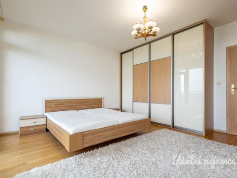 Pronájem bytu 2+kk, Praha - Háje, Tatarkova, 71 m2