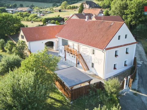 Prodej rodinného domu, Hředle, 290 m2