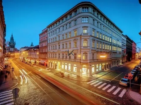 Pronájem kanceláře, Praha - Nové Město, Jindřišská, 243 m2