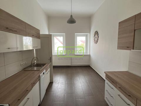 Prodej bytu 2+1, Jablonec nad Nisou, Pivovarská, 82 m2