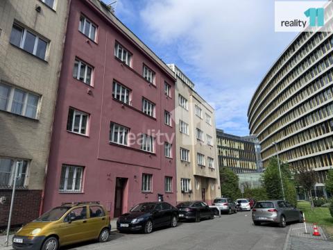 Prodej bytu 1+kk, Praha - Nusle, Doudlebská, 34 m2