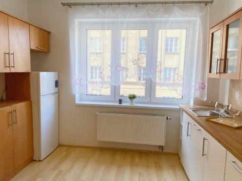 Pronájem bytu 2+kk, Praha - Žižkov, Viklefova, 52 m2