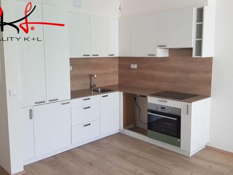 Pronájem bytu 2+kk, Praha - Vokovice, Krátký lán, 33 m2