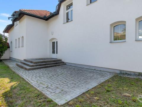 Prodej rodinného domu, Měchenice, Na Vyhlídce, 1112 m2