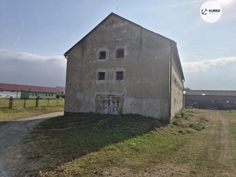 Pronájem zemědělského objektu, Melč, 752 m2