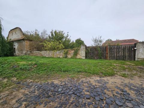 Prodej obchodního prostoru, Budyně nad Ohří - Nížebohy, Jana Ziky, 127087 m2