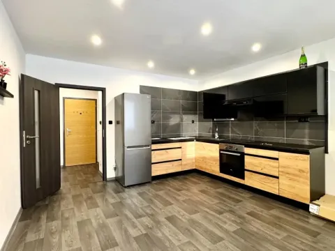 Pronájem bytu 2+kk, Česká Lípa, Hradecká, 43 m2