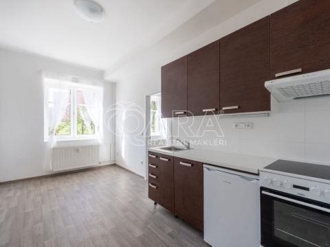 Pronájem bytu 2+kk, Praha - Vršovice, Pod Rapidem, 35 m2