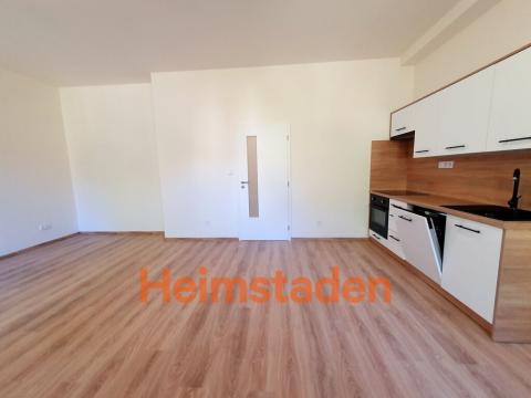 Pronájem bytu 1+kk, Ostrava - Poruba, Porubská, 34 m2