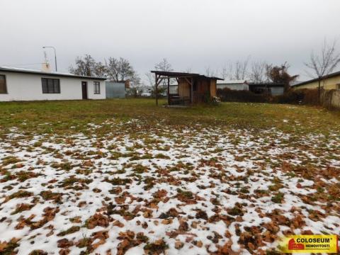 Pronájem komerčního pozemku, Znojmo, Dobšická, 600 m2