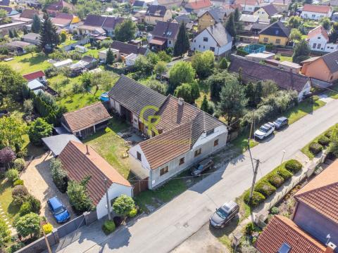 Prodej rodinného domu, Záryby, 190 m2