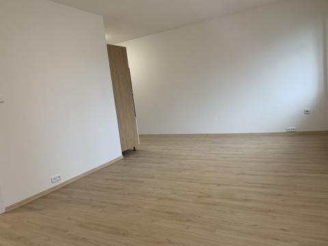 Prodej bytu 2+kk, Praha - Řepy, Vondroušova, 36 m2