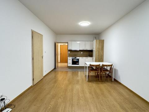 Pronájem bytu 2+kk, Praha - Střížkov, Zakšínská, 52 m2