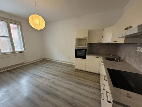 Pronájem bytu 4+kk, Ostrava, Veleslavínova, 65 m2