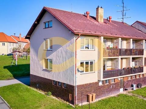 Prodej bytu 4+1, Hracholusky, 75 m2