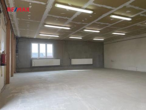 Pronájem výrobních prostor, Týnec, Hrušecká, 109 m2