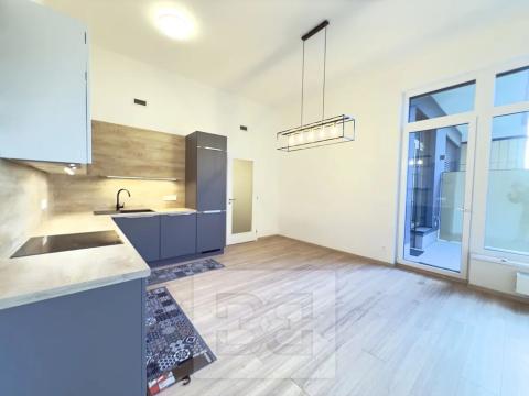 Pronájem bytu 2+kk, Praha - Michle, U plynárny, 72 m2