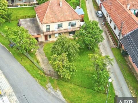 Prodej rodinného domu, Bystřice pod Lopeníkem, 230 m2