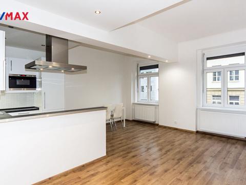 Prodej bytu 2+kk, Praha - Nusle, Na Pankráci, 64 m2