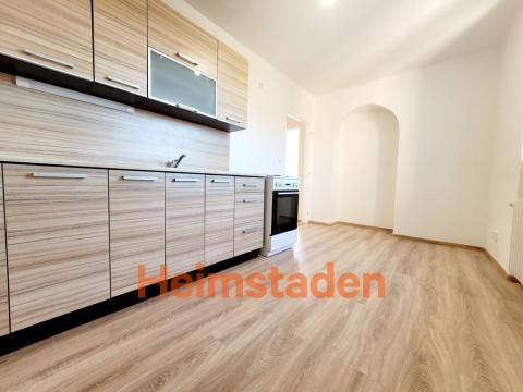 Pronájem bytu 2+1, Havířov - Město, Hlavní třída, 53 m2