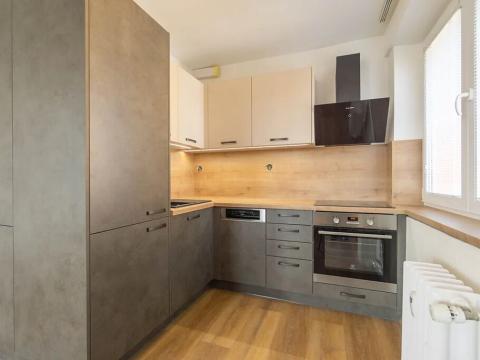 Pronájem bytu 3+kk, Praha - Hloubětín, Klánovická, 68 m2