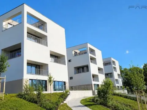 Prodej bytu 3+kk, Praha - Vysočany, Pod Krocínkou, 119 m2