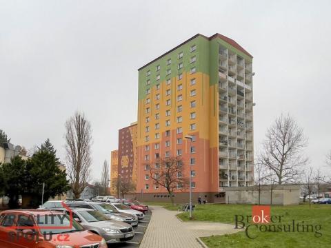 Prodej bytu 2+1, Chomutov, Bezručova, 56 m2