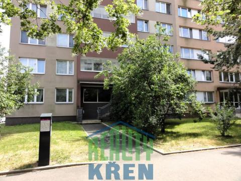 Pronájem bytu 1+kk, Praha - Prosek, Veltruská, 34 m2