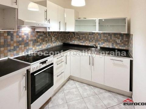 Pronájem bytu 2+kk, Praha - Strašnice, Ke Strašnické, 48 m2