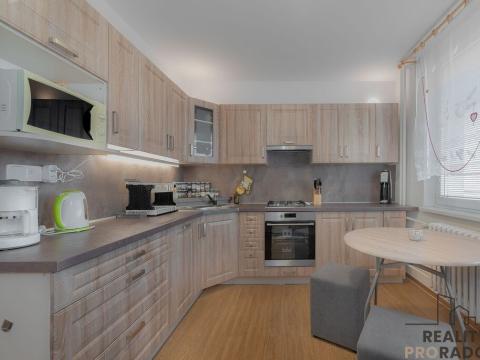 Prodej bytu 2+1, Znojmo, Sokolovská, 58 m2