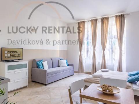 Pronájem bytu 1+kk, Praha - Nové Město, Legerova, 35 m2