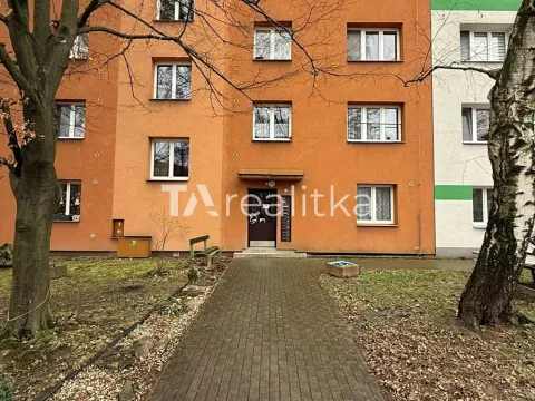 Pronájem bytu 2+1, Orlová, Kpt. Jaroše, 55 m2